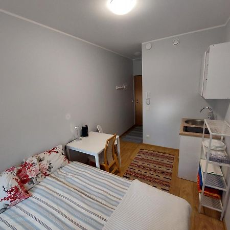 Pepleri Mini Apartment Тарту Экстерьер фото