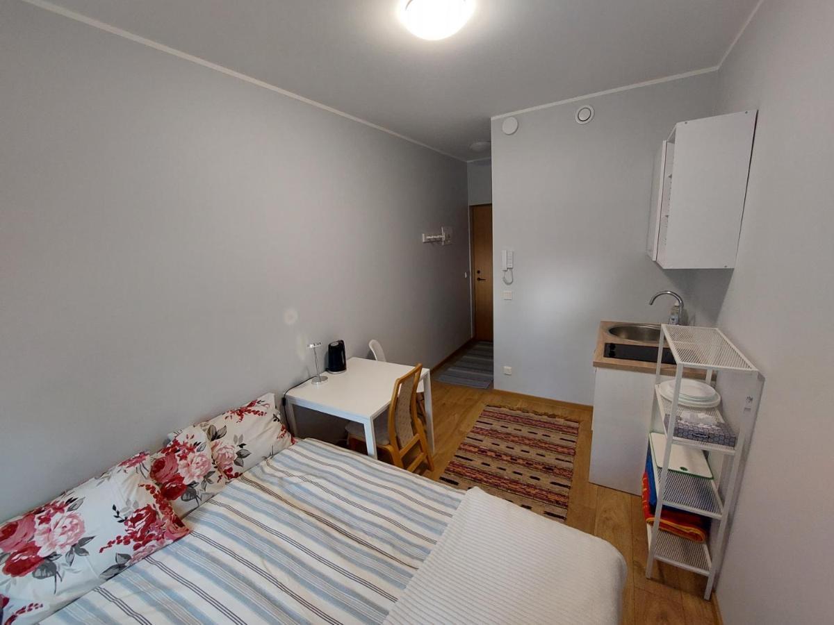 Pepleri Mini Apartment Тарту Экстерьер фото