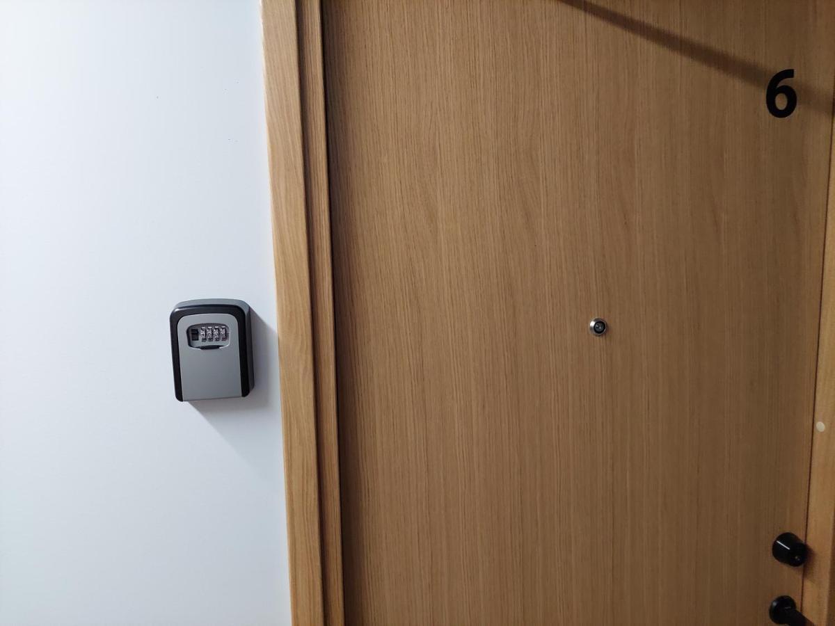 Pepleri Mini Apartment Тарту Экстерьер фото